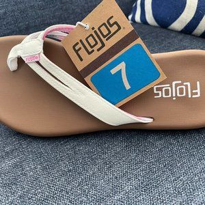 FLOJOS || Women's Classic White Flip Flop sandals - Size 7